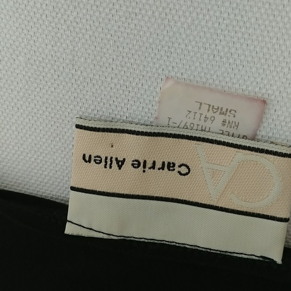 Top - Picture 3 of 3